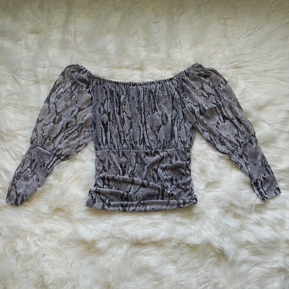 Express Snake Skin Print Off-the-Shoulder Blouse, SIZE Medium